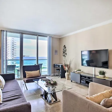 Grand Hollywood Apartment With Stunning Views! Exterior foto